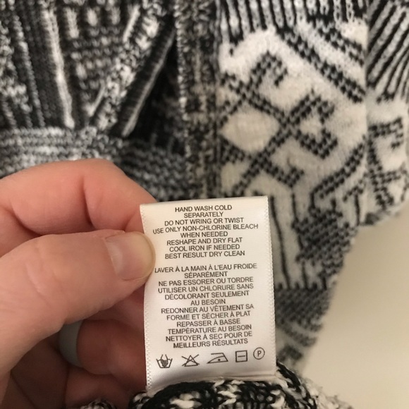 PINK ROSE Open Front Cardigan | Duster Aztec Print - Picture 7 of 7